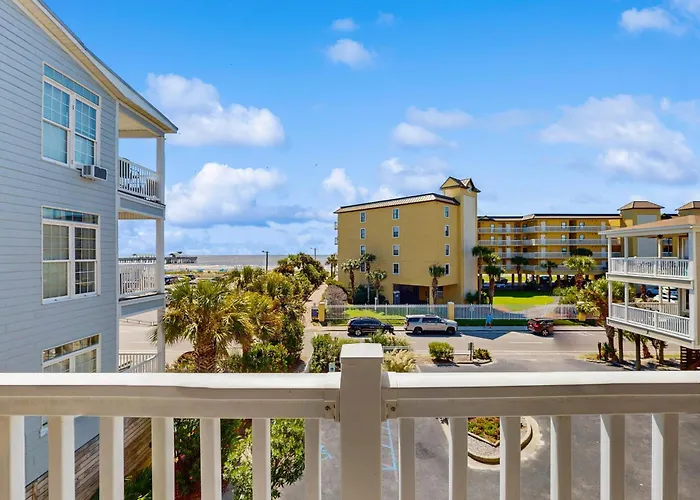 Pier Pointe Villas C102